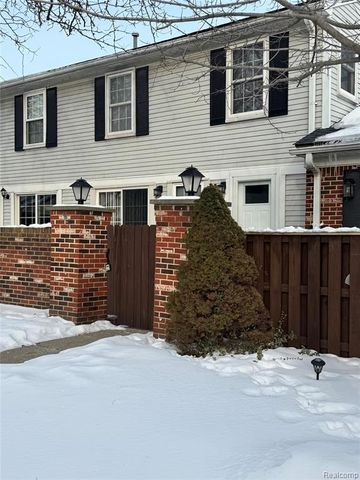 39547 Heatherheath Drive, Clinton Township, MI 48038