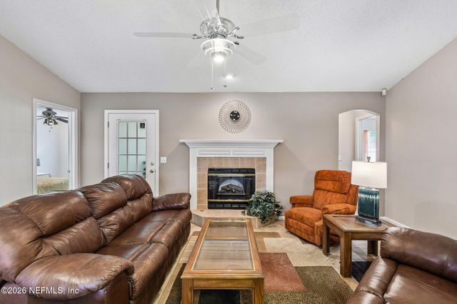 1512 IRISHWOOD Court, Middleburg, FL 32068