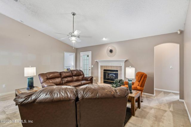 1512 IRISHWOOD Court, Middleburg, FL 32068