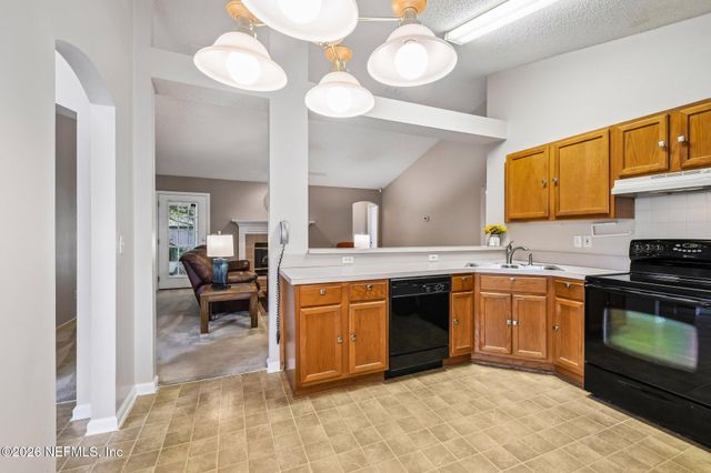 1512 IRISHWOOD Court, Middleburg, FL 32068