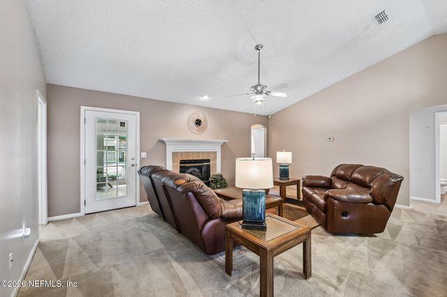 1512 IRISHWOOD Court, Middleburg, FL 32068