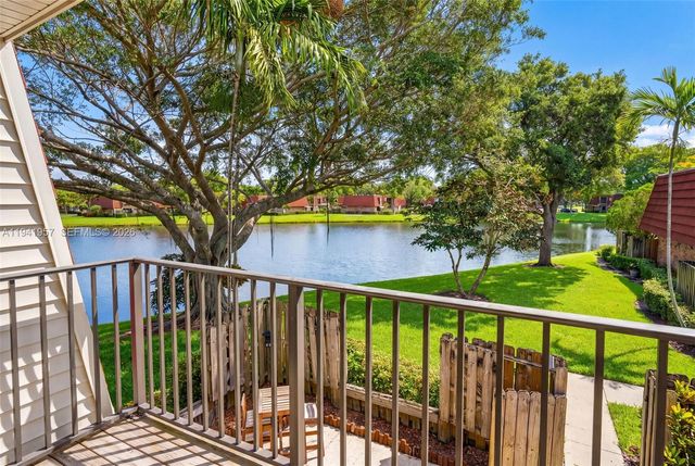 9977 NW 6th Ct 9977, Plantation, FL 33324