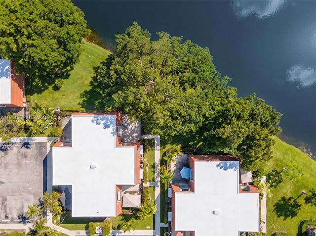 9977 NW 6th Ct 9977, Plantation, FL 33324