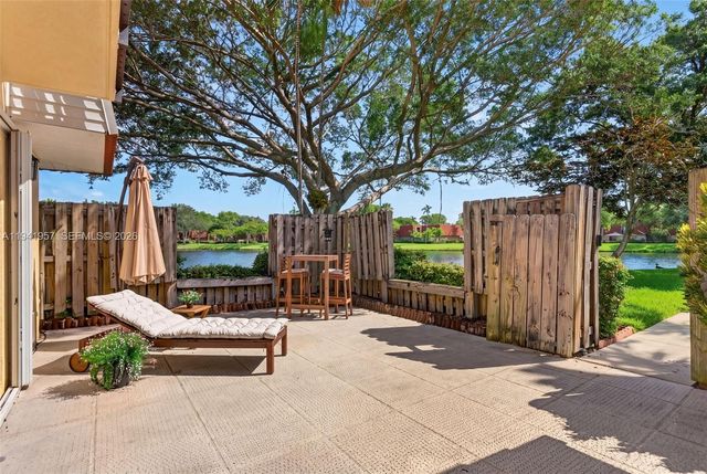 9977 NW 6th Ct 9977, Plantation, FL 33324