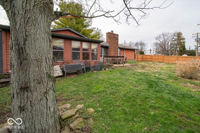 21 S Dawn Drive, Franklin, IN 46131