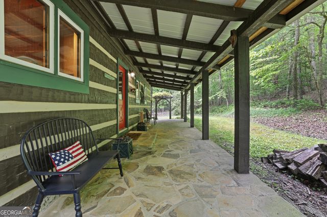 320 Sweetwater Drive, Clarkesville, GA 30523