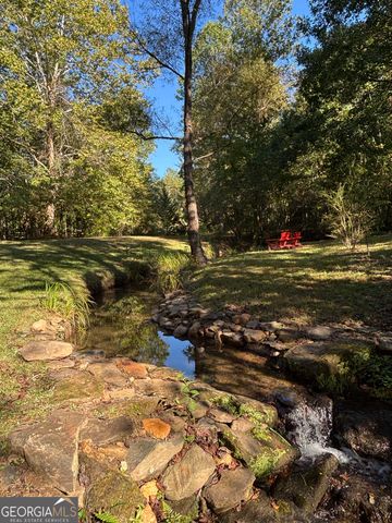 320 Sweetwater Drive, Clarkesville, GA 30523