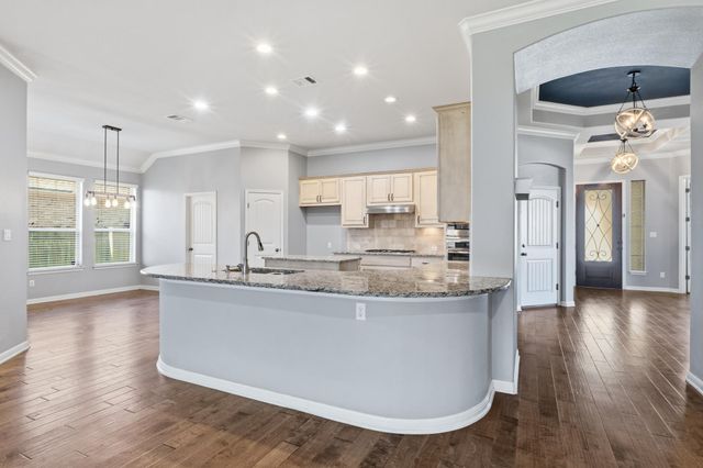 2508 Hilltop Divide LN, Leander, TX 78641