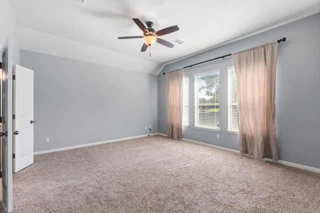 2508 Hilltop Divide LN, Leander, TX 78641