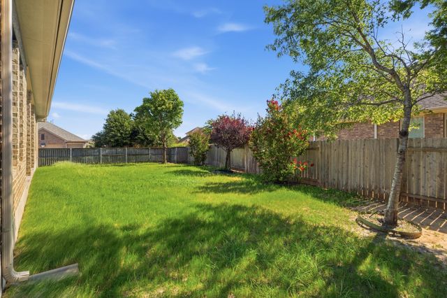 2508 Hilltop Divide LN, Leander, TX 78641