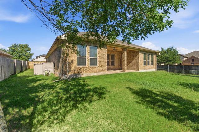 2508 Hilltop Divide LN, Leander, TX 78641