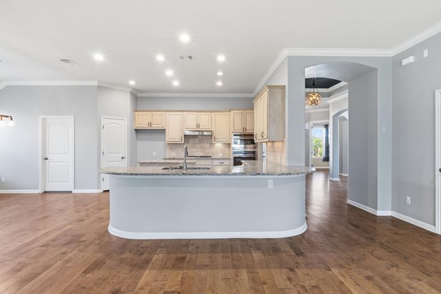 2508 Hilltop Divide LN, Leander, TX 78641