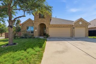2508 Hilltop Divide LN, Leander, TX 78641