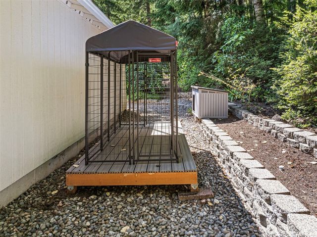 5560 NW Millglade Lane, Bremerton, WA 98312