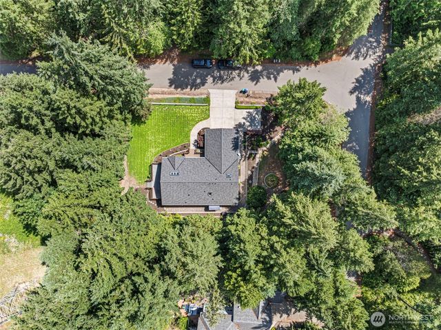 5560 NW Millglade Lane, Bremerton, WA 98312