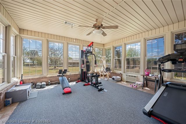 403 Fine Ranch Drive, Alma, AR 72921