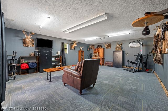 403 Fine Ranch Drive, Alma, AR 72921