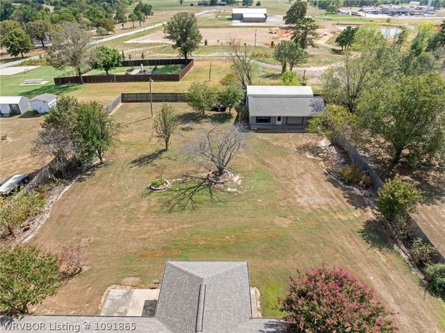 403 Fine Ranch Drive, Alma, AR 72921