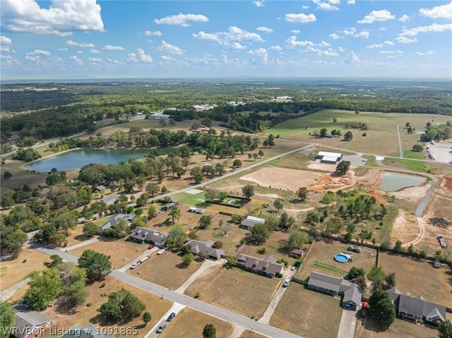 403 Fine Ranch Drive, Alma, AR 72921
