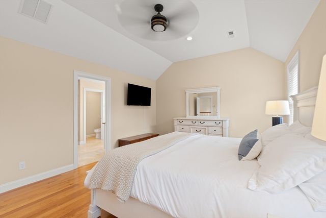 12 Poplar Hill Cir, Merrimac, MA 01860