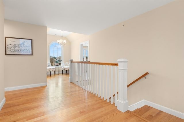12 Poplar Hill Cir, Merrimac, MA 01860