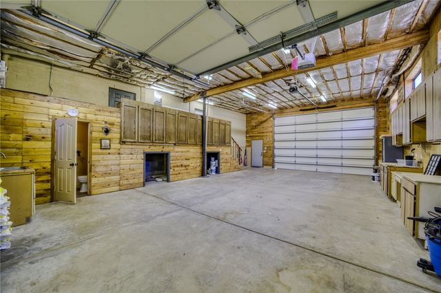 6723 E Knob Hill Drive, Kingman, AZ 86401