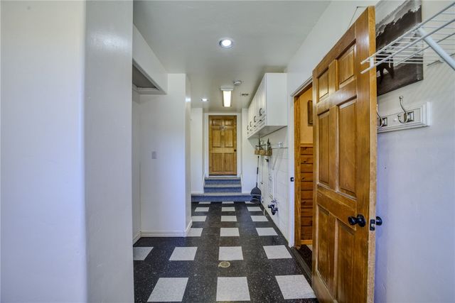 6723 E Knob Hill Drive, Kingman, AZ 86401