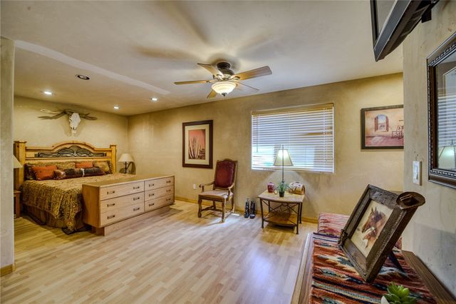 6723 E Knob Hill Drive, Kingman, AZ 86401