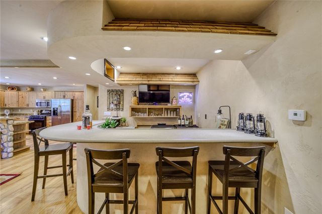 6723 E Knob Hill Drive, Kingman, AZ 86401