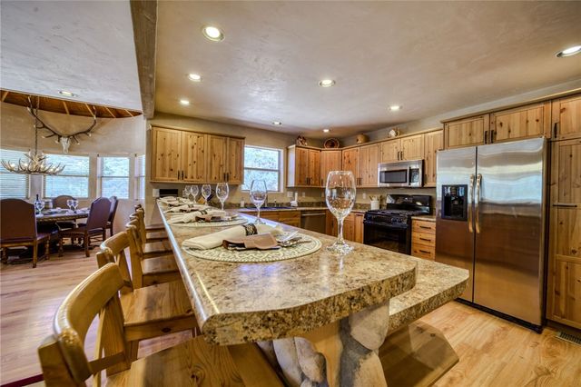 6723 E Knob Hill Drive, Kingman, AZ 86401