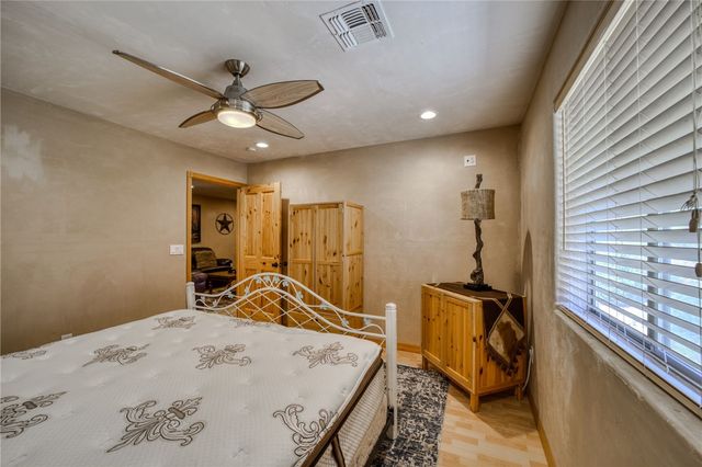 6723 E Knob Hill Drive, Kingman, AZ 86401