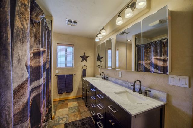 6723 E Knob Hill Drive, Kingman, AZ 86401