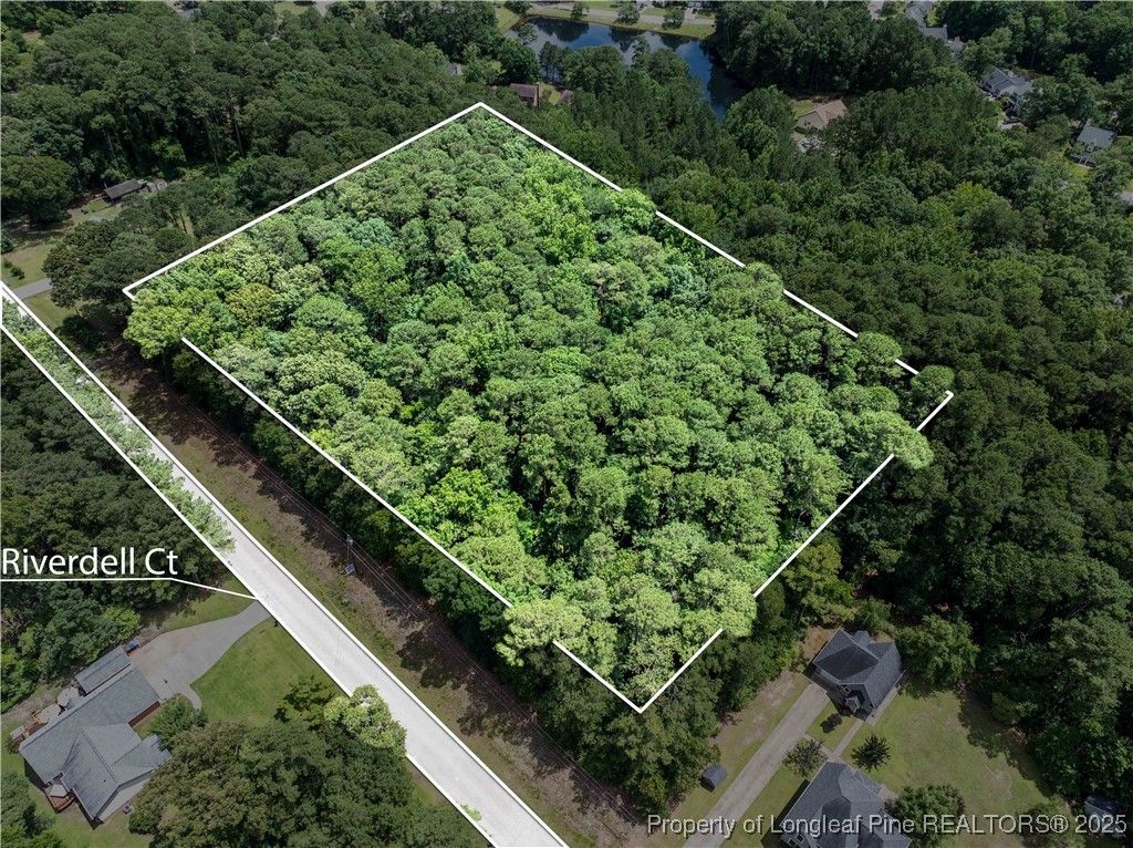 Riverdell Drive, Fayetteville, NC 28311 — photo 2