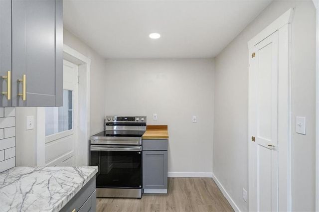 430 E Loula Street, Olathe, KS 66061