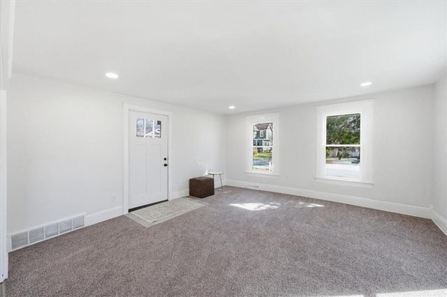 430 E Loula Street, Olathe, KS 66061