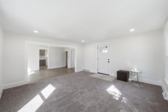 430 E Loula Street, Olathe, KS 66061