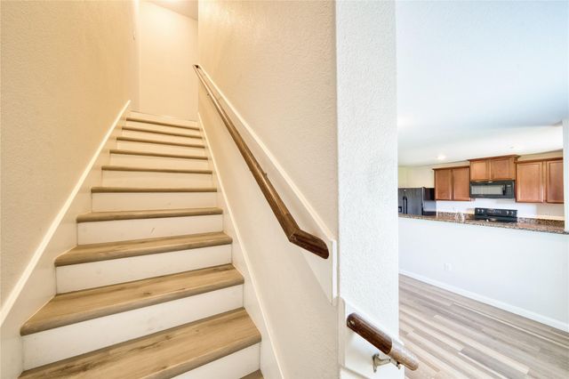 5735 Rainbow Road, Cove, TX 77523