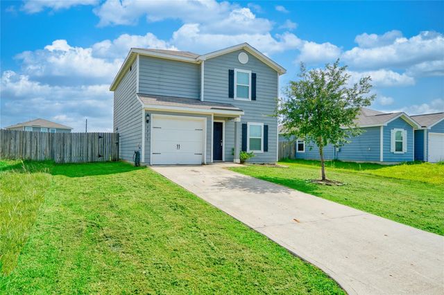 5735 Rainbow Road, Cove, TX 77523