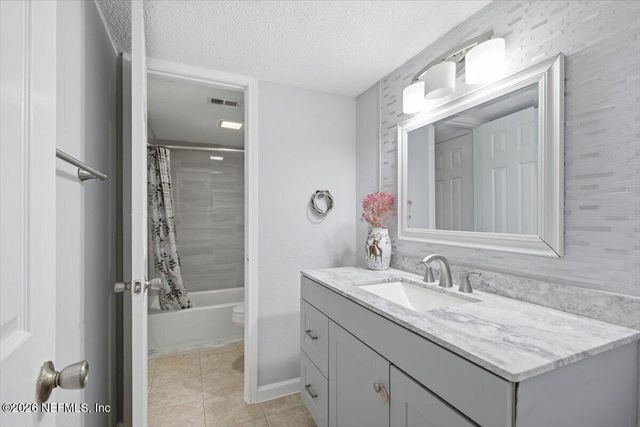 3864 LA MIRADA Drive N 5, Jacksonville, FL 32217