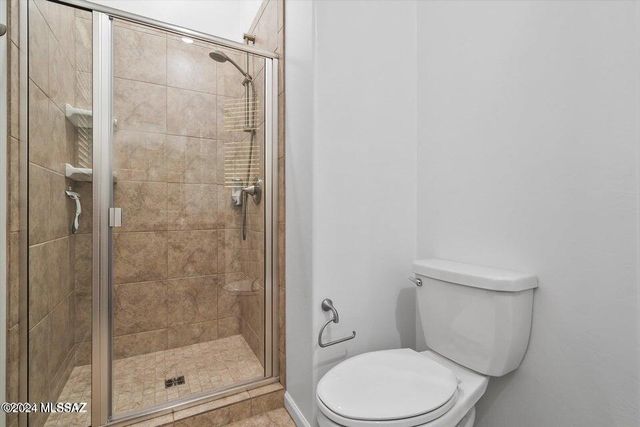 10623 N Iron Peak Drive, Tucson, AZ 85742
