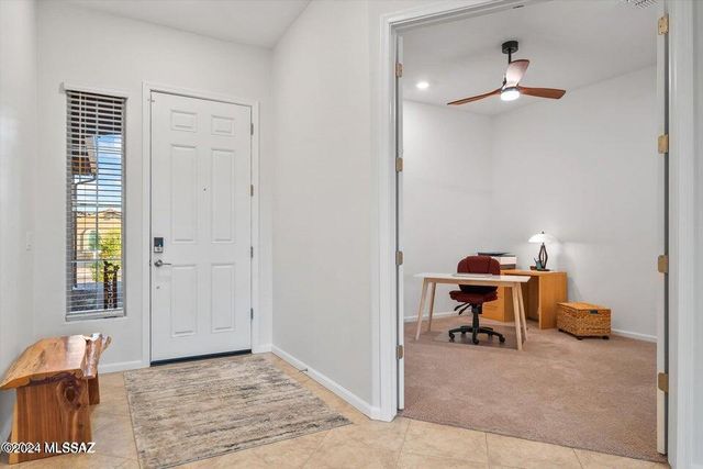 10623 N Iron Peak Drive, Tucson, AZ 85742