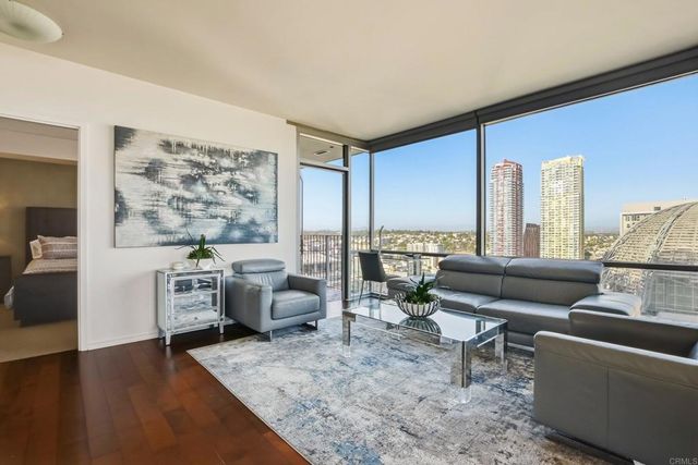 321 10Th Avenue 2107, San Diego, CA 92101