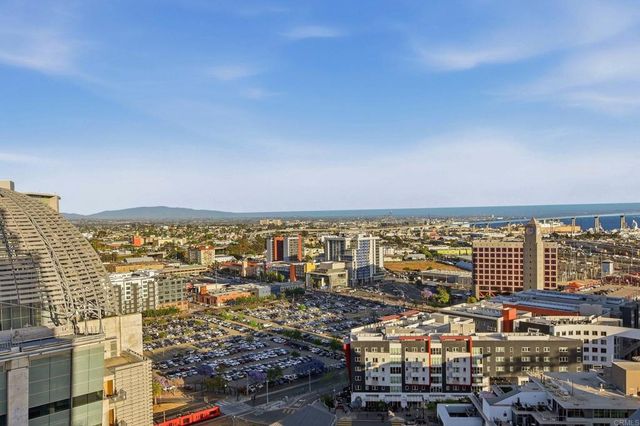 321 10Th Avenue 2107, San Diego, CA 92101