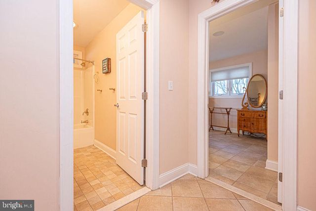 207 W 11TH ST, South Bethany, DE 19930