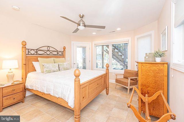 207 W 11TH ST, South Bethany, DE 19930