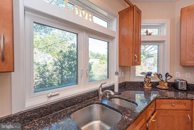 207 W 11TH ST, South Bethany, DE 19930