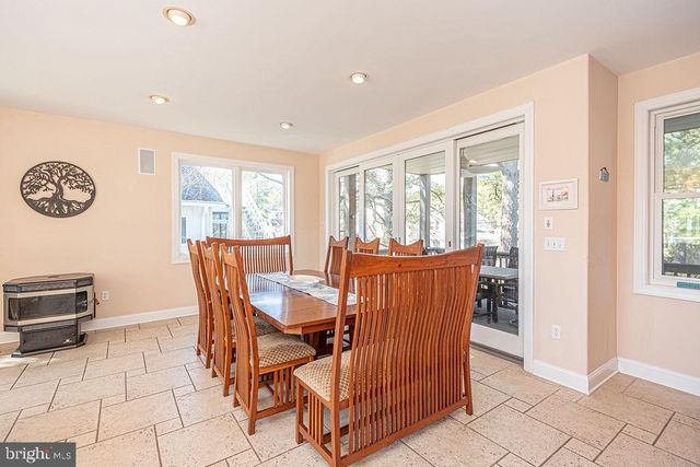 207 W 11TH ST, South Bethany, DE 19930