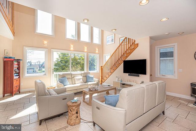 207 W 11TH ST, South Bethany, DE 19930