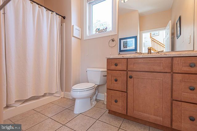 207 W 11TH ST, South Bethany, DE 19930