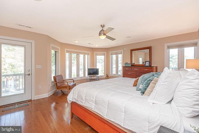 207 W 11TH ST, South Bethany, DE 19930